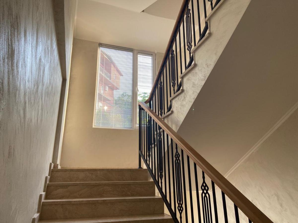 Kemo House Otel Batum Dış mekan fotoğraf