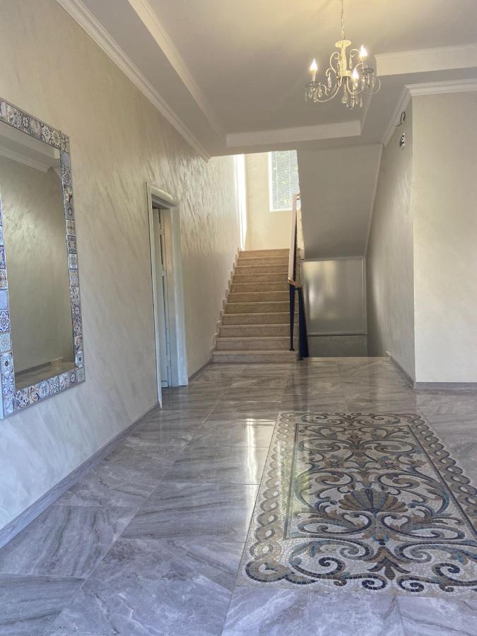 Kemo House Otel Batum Dış mekan fotoğraf