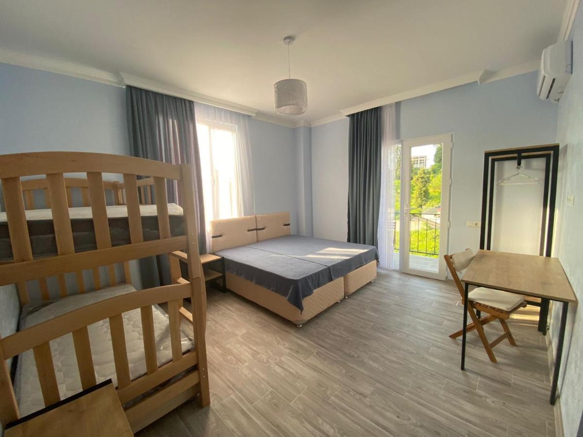 Kemo House Otel Batum Dış mekan fotoğraf